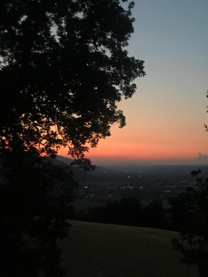 Casale Mille E Una Notte Perugia Eksteriør bilde