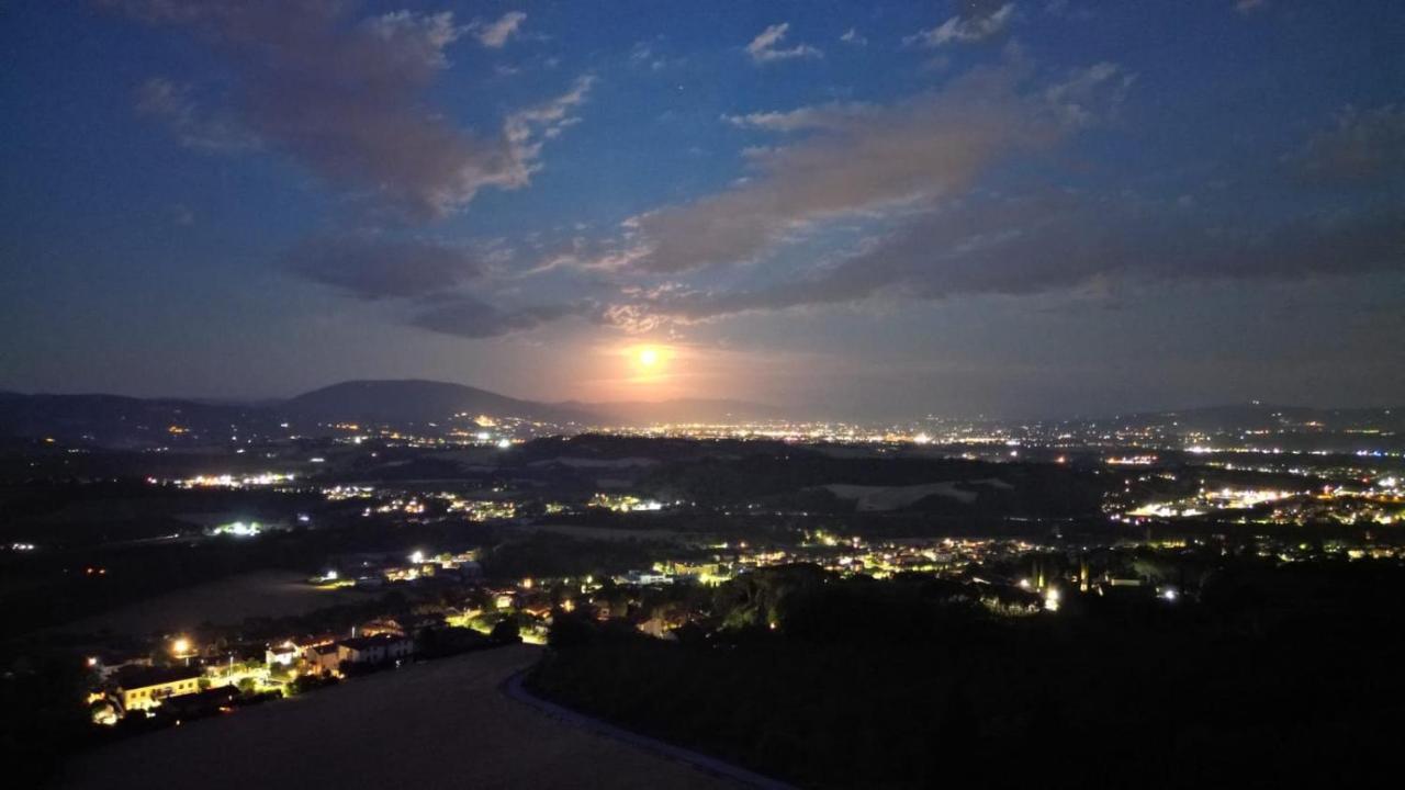 Casale Mille E Una Notte Perugia Eksteriør bilde